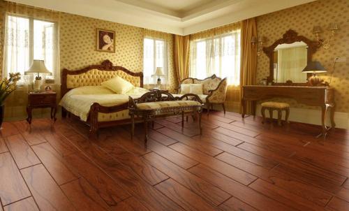 地暖1.jpg 地暖1.jpg